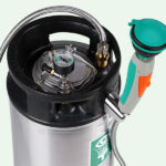 ClassicLine tank eyewash station with stainless steel tank for floor mounting - Image 2